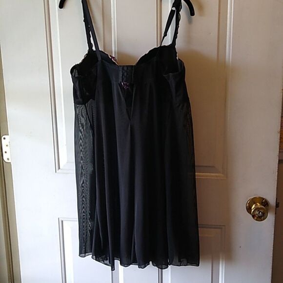 Cacique Black and Purple Chemise Elegant Intimates Women's 18 -20 - Picture 3 of 6